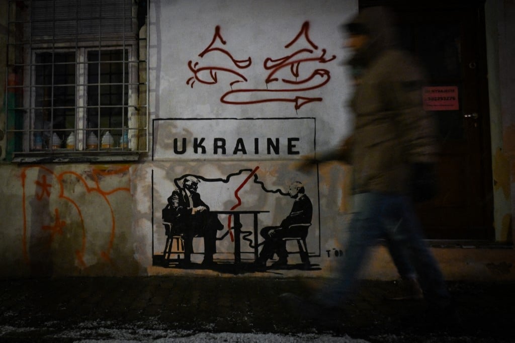 US and Russian Envoys Hold Constructive Talks in Florida Amid Ukraine Conflict Negotiations