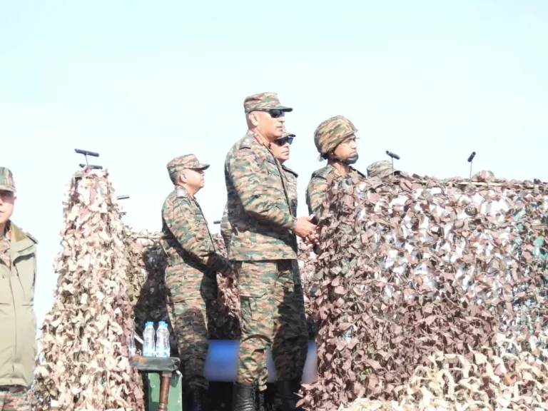 Lt Gen Pratik Sharma Reviewing