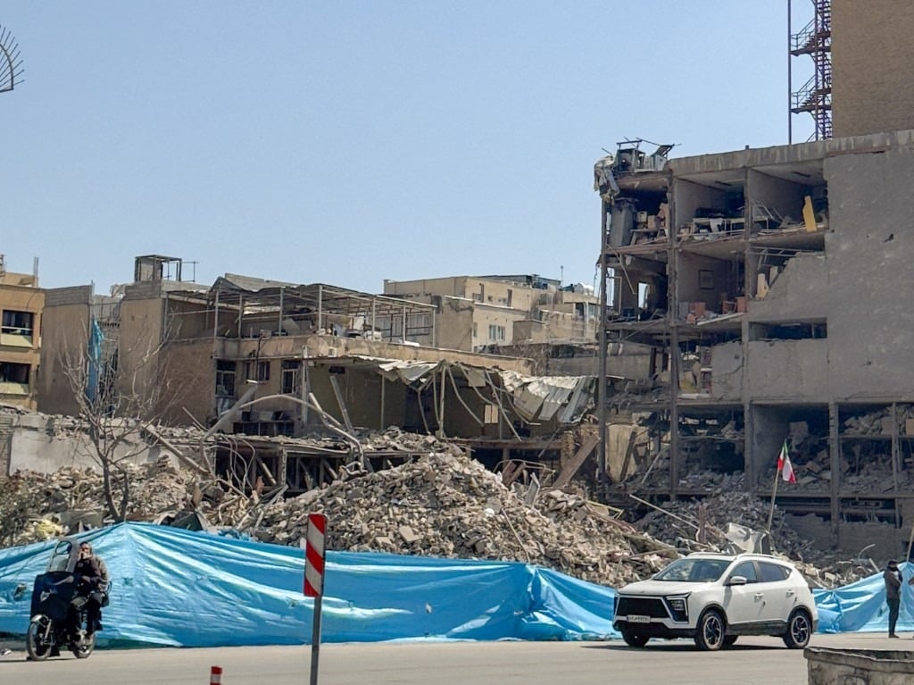 Explosions Reported in Tehran Amid Israeli Airstrikes