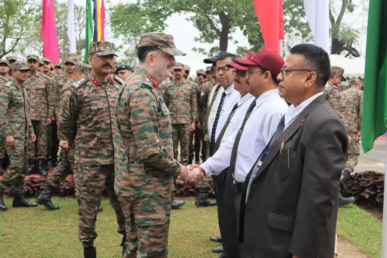 Lt Gen Abhijit S Pendharkar Shaking Hands 1