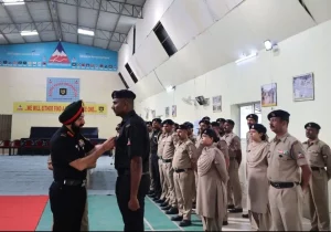 Lt Gen Harpal Singh Commending