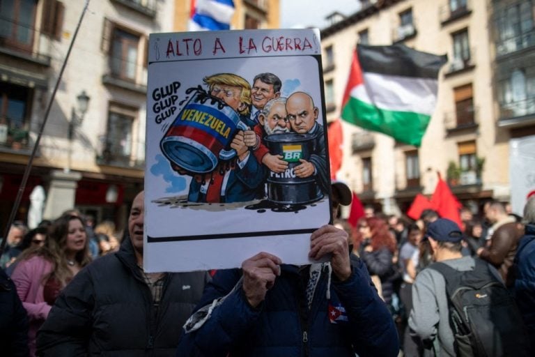 Trump Predicts Cuban Regime Will Fall Soon, Plans to Focus on Island After Iran