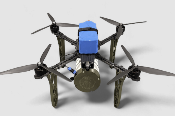 Ukraine Tests Dual Control in FPV Drones Using Fiber Optics and Radio Links