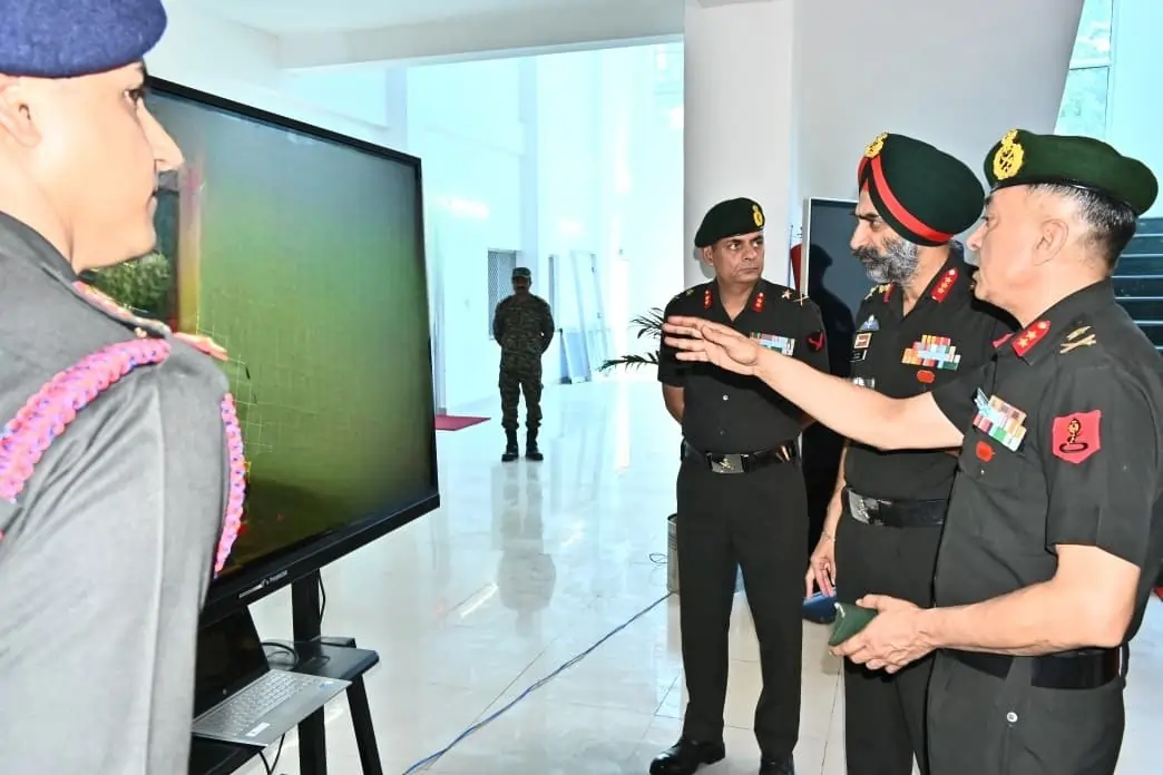 Lt Gen Vandra Reviewing