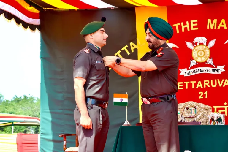 Lt Gen Manjinder Singh Commending