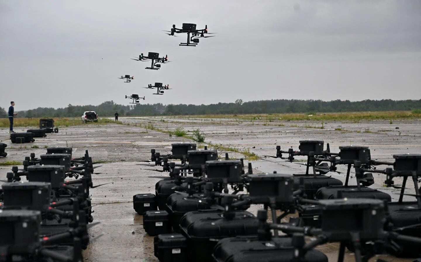 UK Pledges Largest Drone Assistance to Ukraine with Over 120,000 Unmanned Aerial Systems