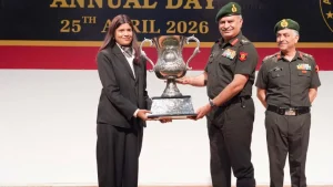 Lt Gen Puneet Ahuja Giving Trophy