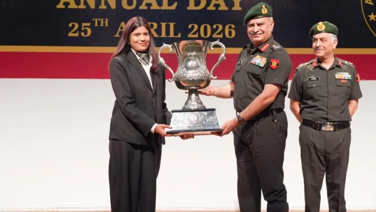 Lt Gen Puneet Ahuja Giving Trophy