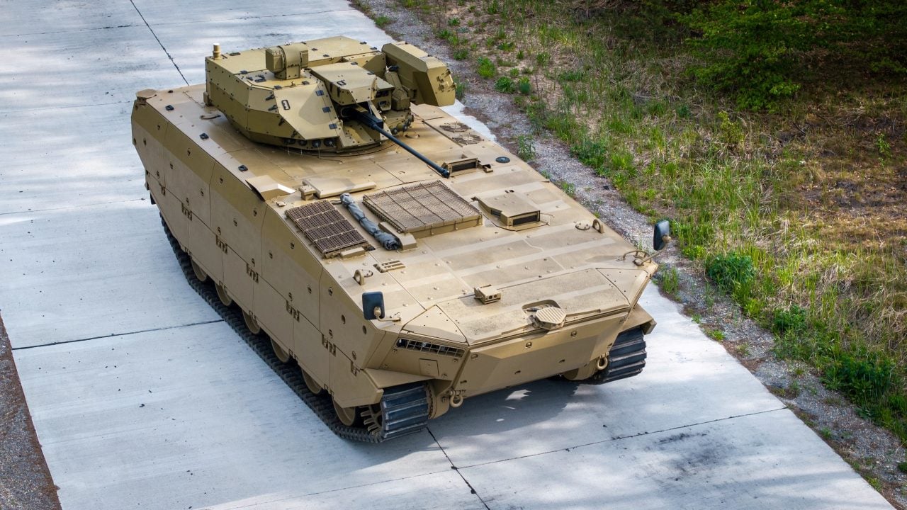 Polska Grupa Zbrojeniowa Unveils Export Configuration of Borsuk Amphibious Infantry Fighting Vehicle in Slovakia
