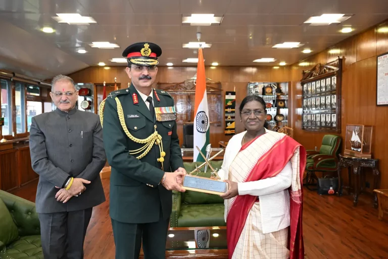 President Murmu with Lt Gen Devendra Sharma