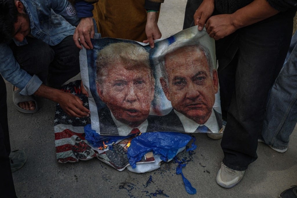 Trump Insists Peace Deal with Iran Must Meet All Conditions Amid Ongoing Negotiations