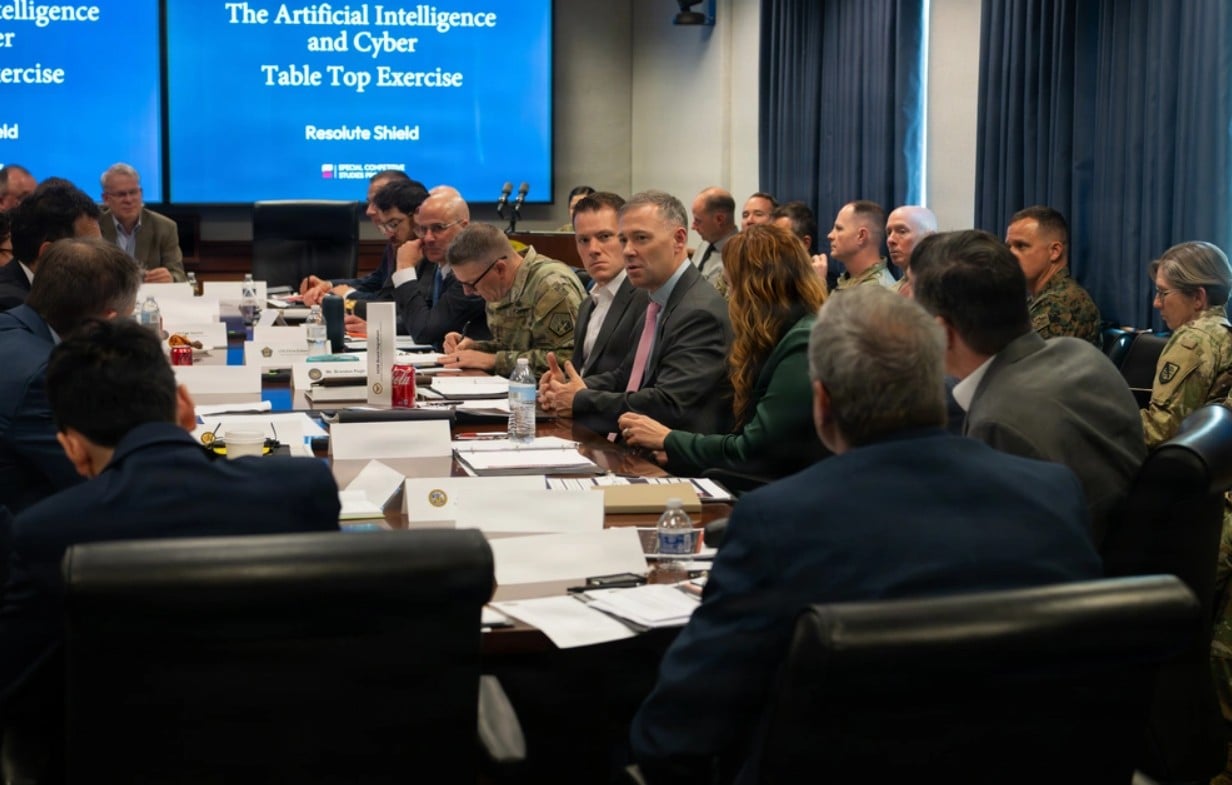 US Army and Major Tech Firms Experiment with AI Cyber Defense Strategies