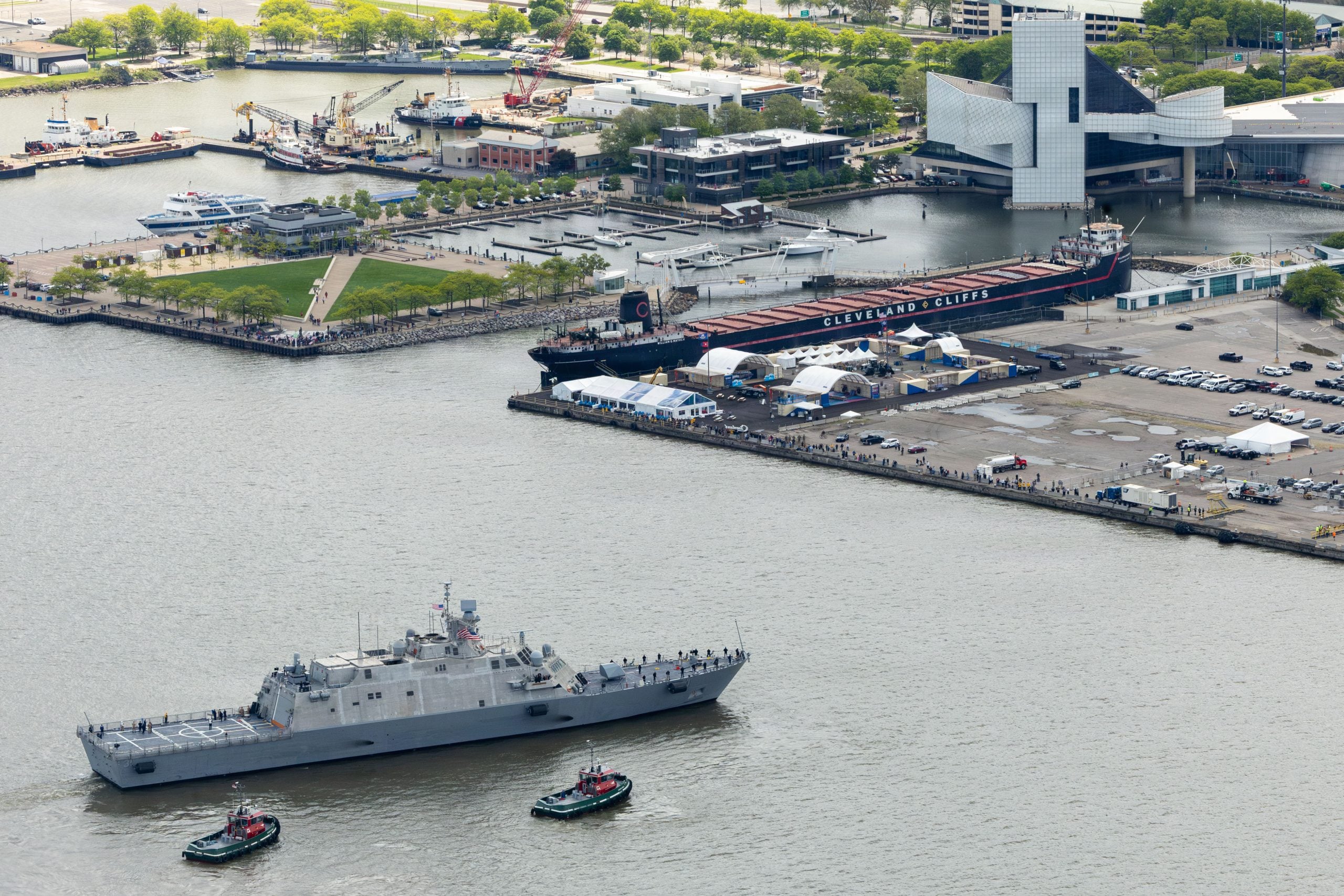 US Navy's Final Freedom-Class Littoral Combat Ship Arrives in Cleveland for Commissioning Ceremony