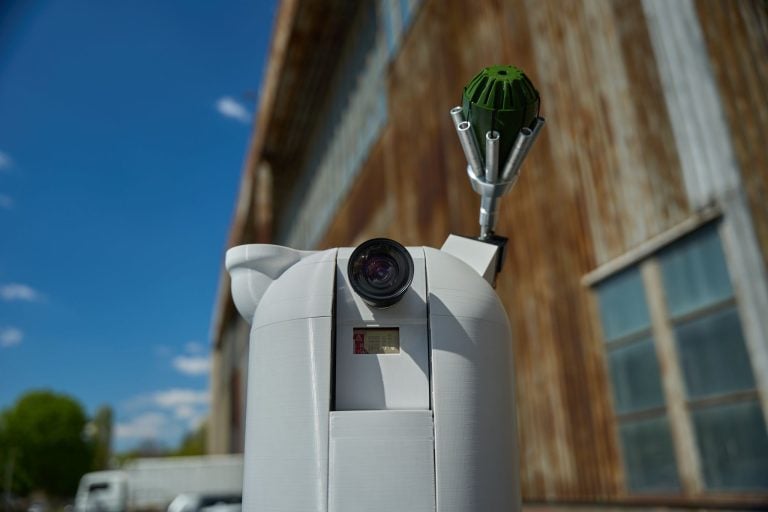 Ukraine Unveils Autonomous Net Turret to Combat FPV Drone Threats