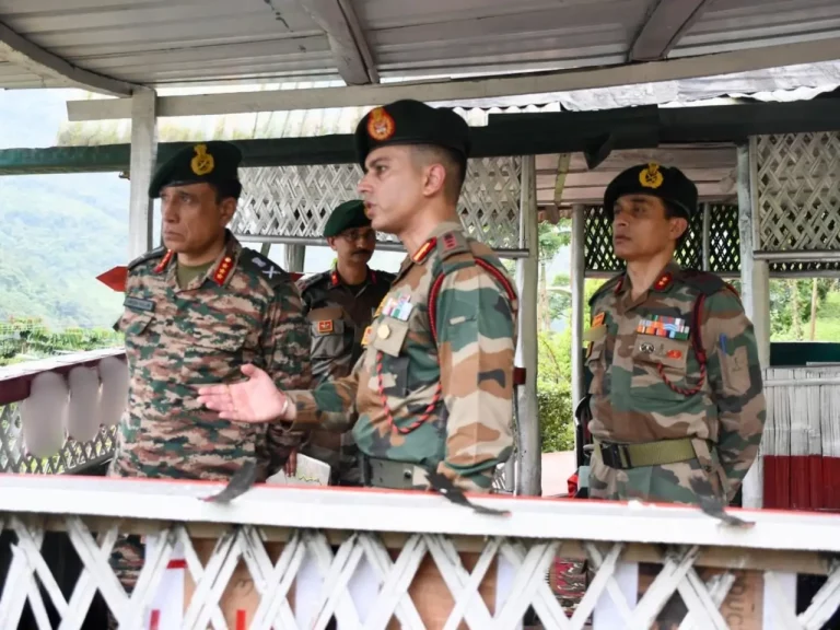 Lt Gen Kalia Reviewing 1