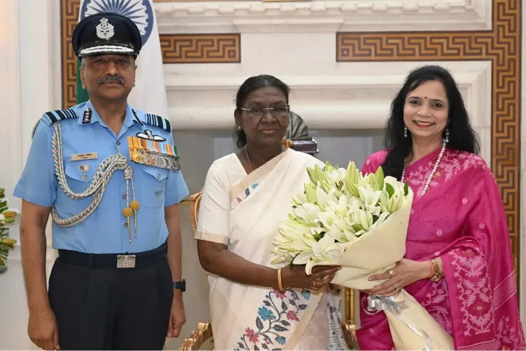 Air Marshal Ashutosh Dixit and His Wife with President