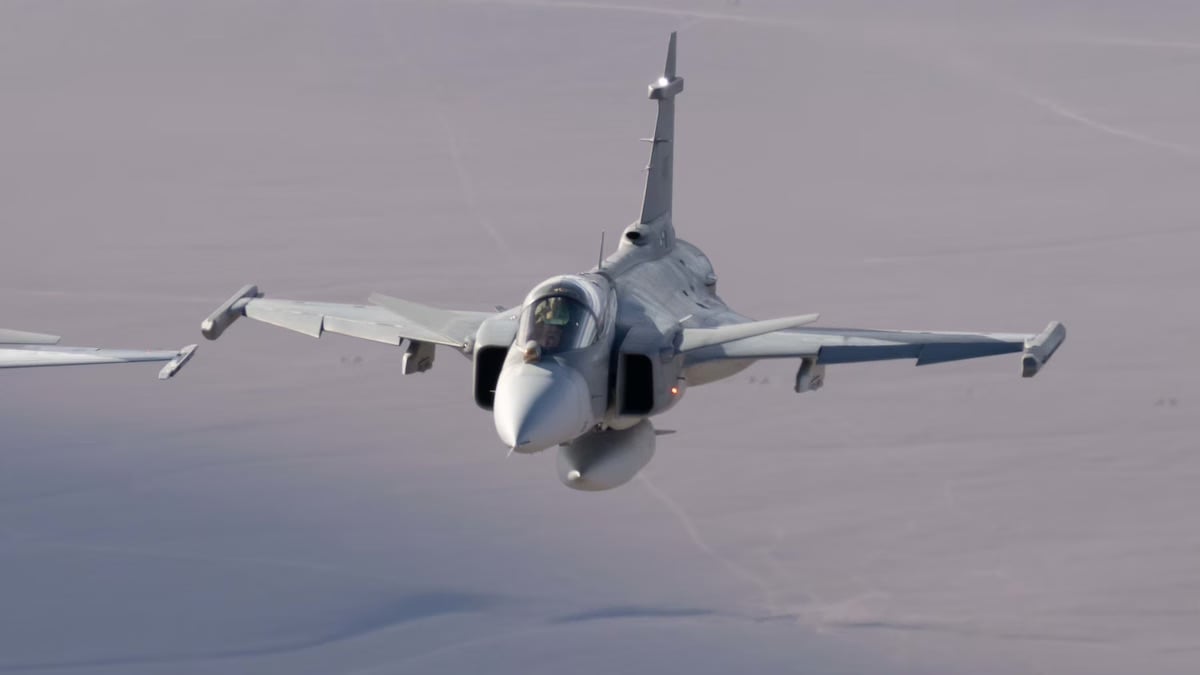 Brazilian Gripen E Fighters Participate in First Multinational Exercise in Chile