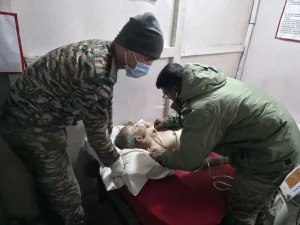 Indian Army's Sela Warriors Rescue Two Civilians Injured in High-Altitude Road Accident Near Tawang