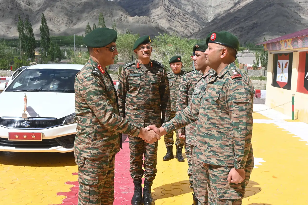 Lt Gen Madanraj Pande Shaking Hands