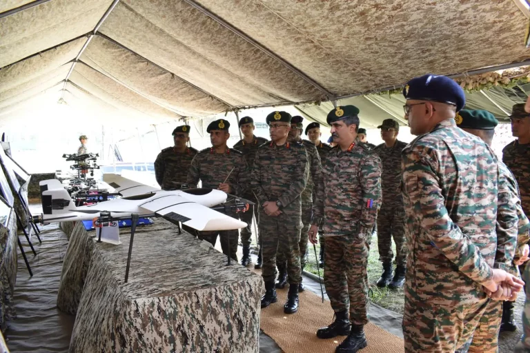 Lt Gen Rajesh Pushkar Reviewing