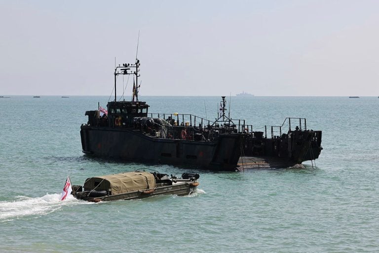 UK and Netherlands to Launch Joint Amphibious Naval Force with New Transport Ships