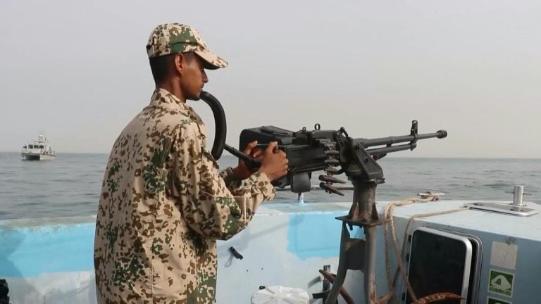 Yemen's Government Prepares for Escalation Amid Houthi Attacks on Saudi Arabia