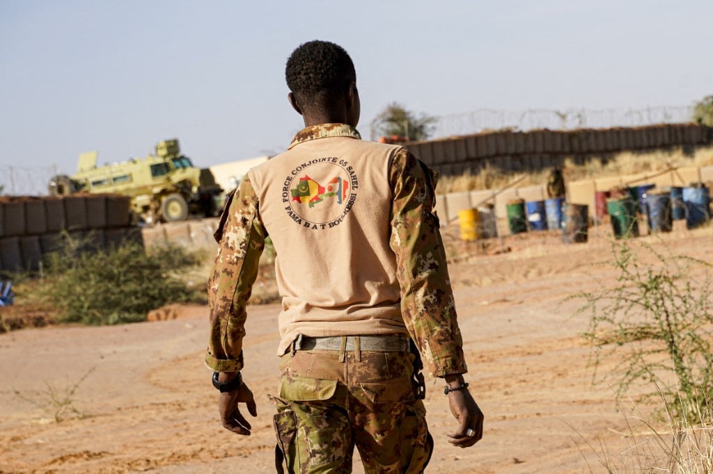 Russian Paramilitaries in Mali Kill Eight Civilians in June Airstrikes, HRW Reports
